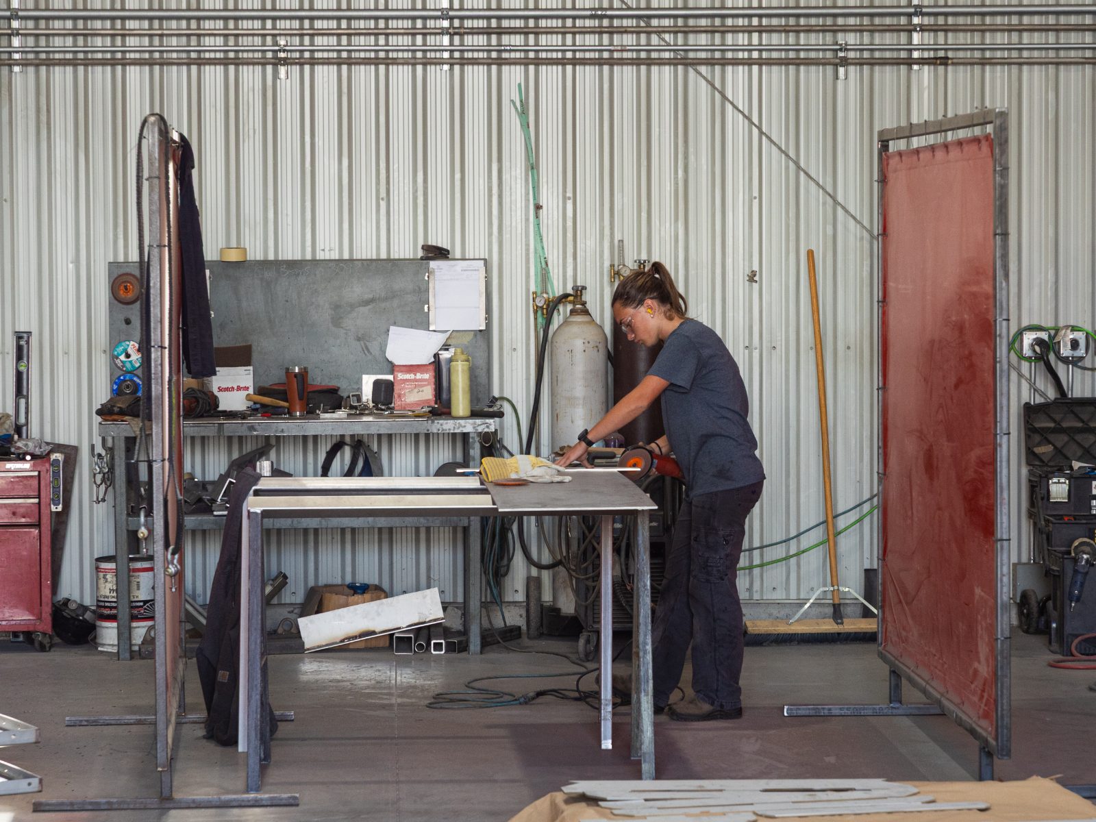 Dynamic Millwrights Inc. worker